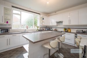 Kitchen - click for photo gallery